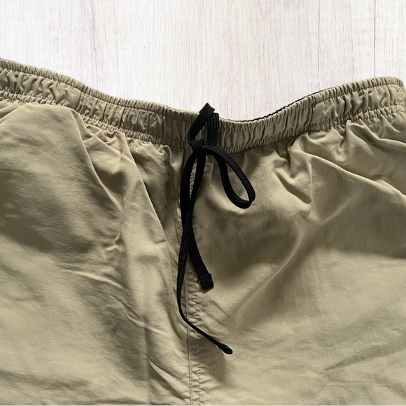 LL Bean Men’s Khaki Lined Drawstring Nylon Swim Water Trunks with Pockets XL. - Picture 3 of 9